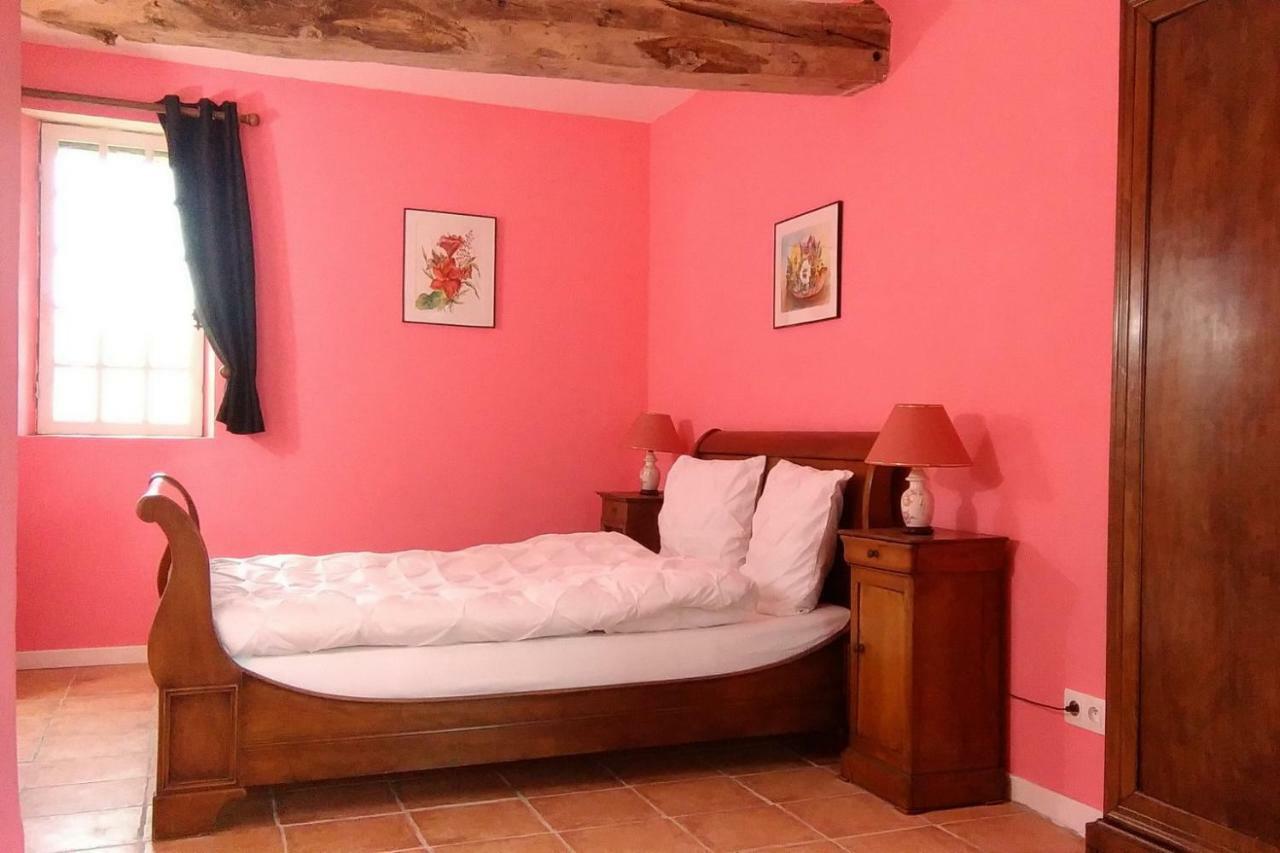 Le Douitel Bed & Breakfast Roncey Ngoại thất bức ảnh